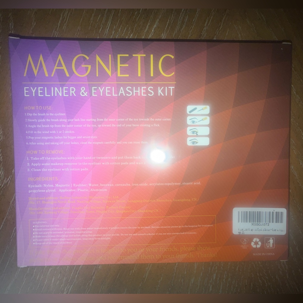Magnetic Eyeliner & Eyelashes Kit - Black - Picture 2 of 2